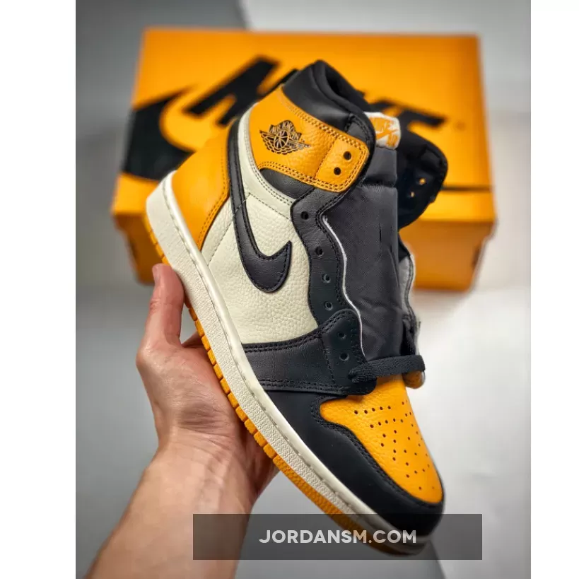 Air Jordan 1 High OG ‘Yellow Toe 2022’ Black/Taxi-White 555088-711 / black and yellow jordan 1s