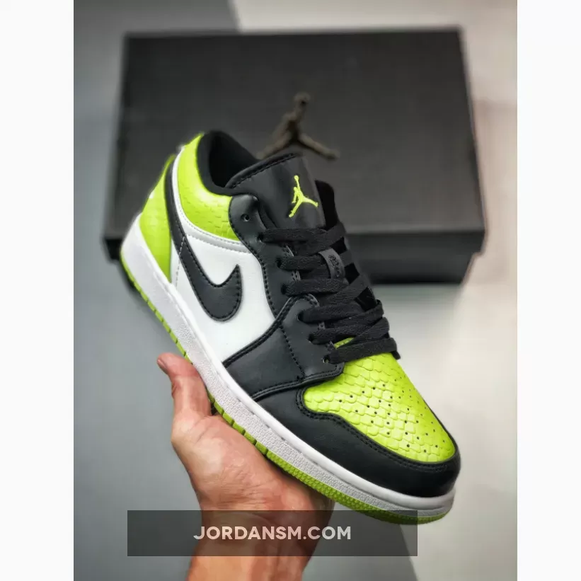 Air Jordan 1 Low 'Vivid Green Snakeskin' DX4446-301 Online