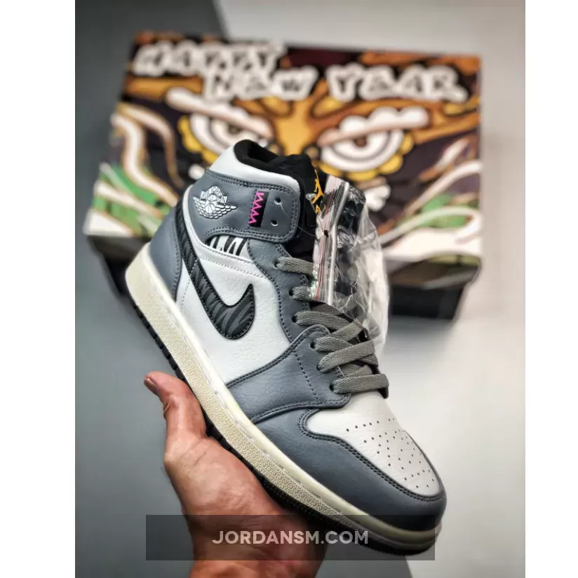 Air Jordan 1 Mid Cool Grey/White-Black New Releases