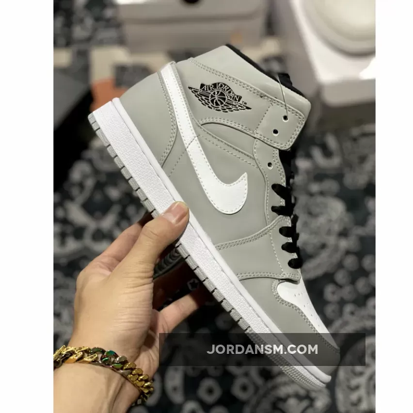 Air Jordan 1 Mid Black White Wolf Grey 554724-046 Restock