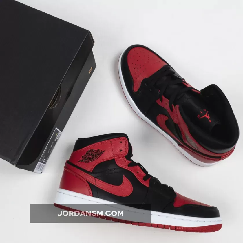 Air Jordan 1 Mid 'Bred' 554724-074 New Releases