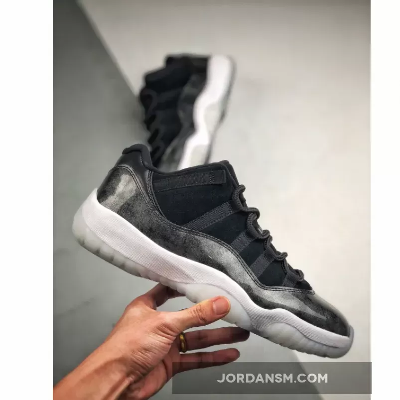 Air Jordan 11 Low "Barons" Black/Metallic Silver-White