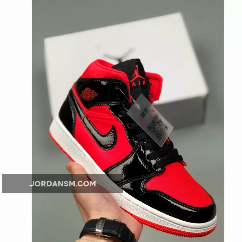 Air Jordan 1 Mid Black/Hot Punch BQ6472-600 Restock