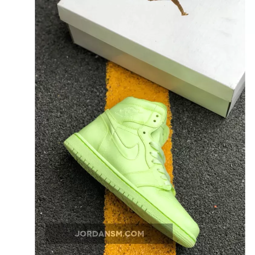Air Jordan 1 High Premium WMNS 'Barely Volt' AH7389-700 Online