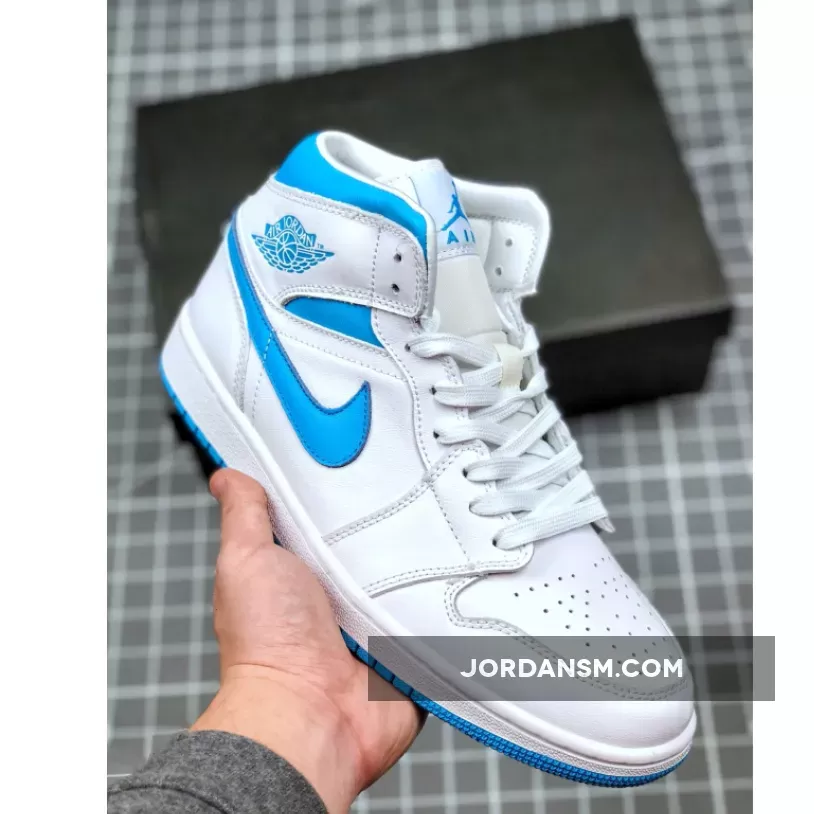 Air Jordan 1 Mid 'UNC' White/Light Blue BQ6472-114 Online