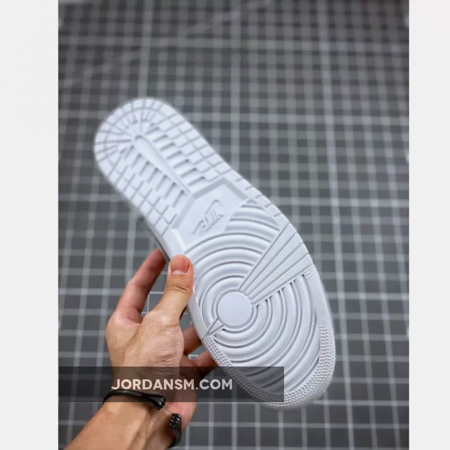 Air Jordan 1 Mid ‘Iridescent Reflective’ White CK6587-100