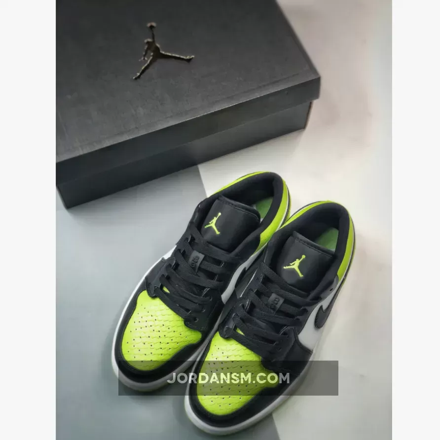 Air Jordan 1 Low 'Vivid Green Snakeskin' DX4446-301 Online