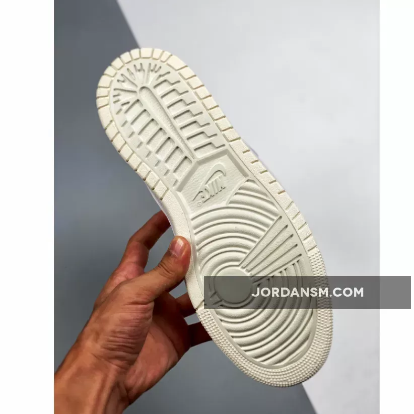 Air Jordan 1 Zoom CMFT 'To My First Coach' Sail/White-Zitron DJ6910-100 Online