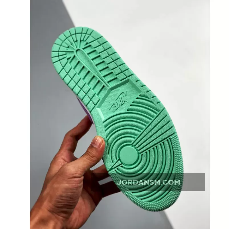 Air Jordan 1 Low GS White/Black-Green Glow 553560-151 New Releases