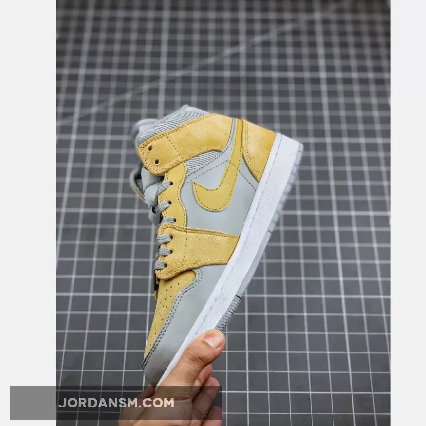 Air Jordan 1 Mid Grey Bone DA4666-001 Online