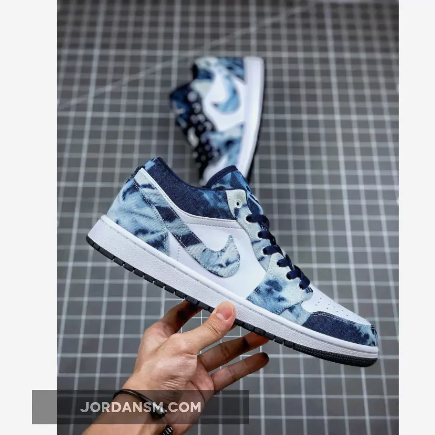 Air Jordan 1 Low Washed Denim CZ8455-100
