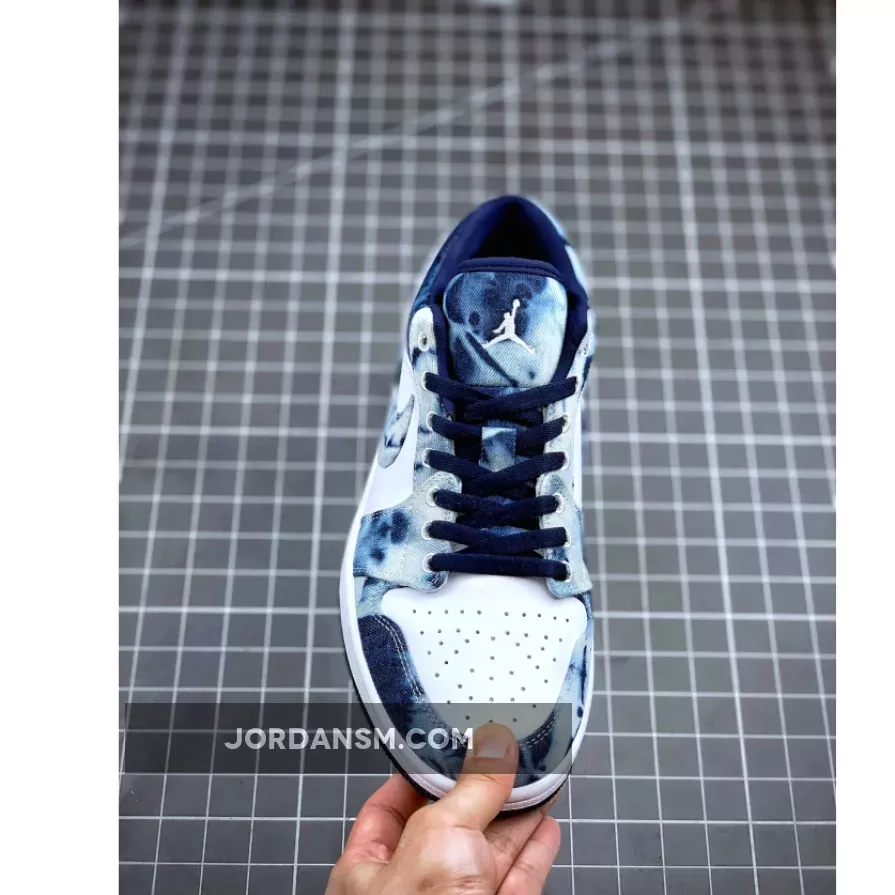 Air Jordan 1 Low Washed Denim CZ8455-100