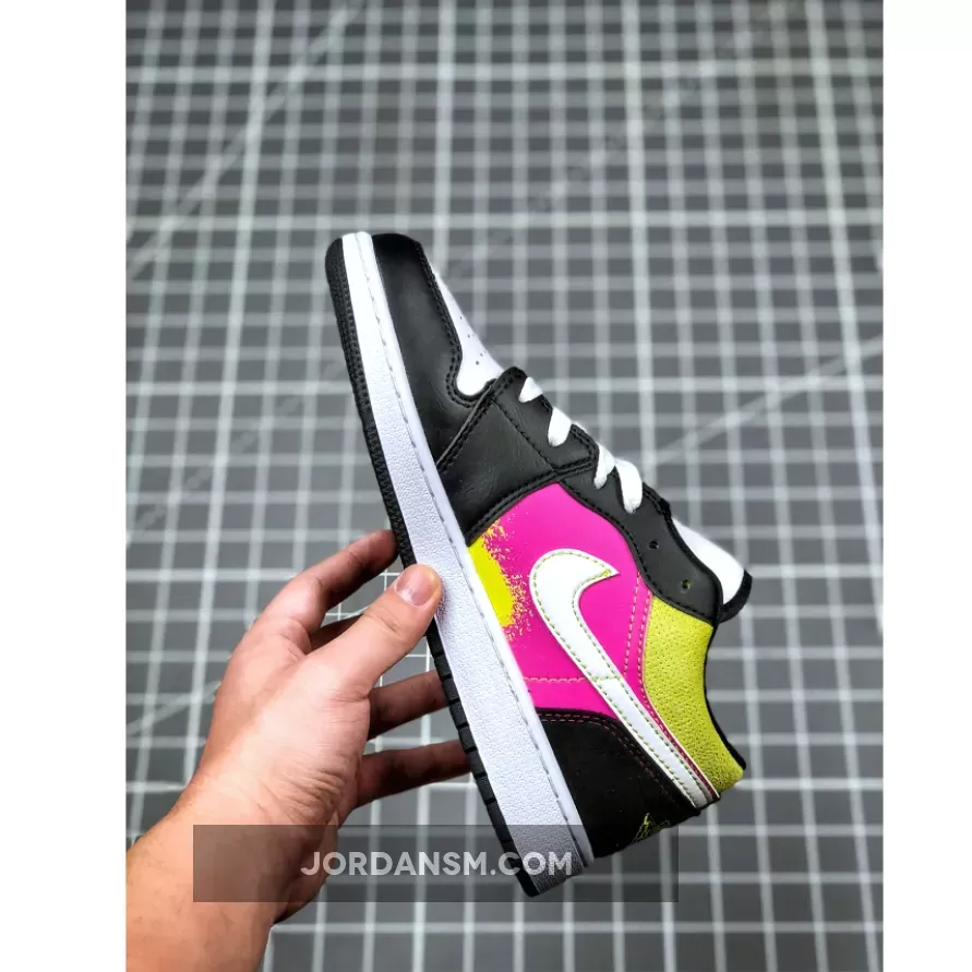 Air Jordan 1 Low 'Spray Paint Splatter' CW5564-001 / jordan 1 low spray paint