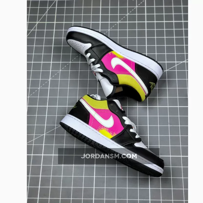 Air Jordan 1 Low 'Spray Paint Splatter' CW5564-001 / jordan 1 low spray paint