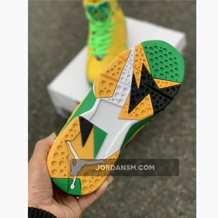 Air Jordan 7 'Oregon Ducks' PE Restock