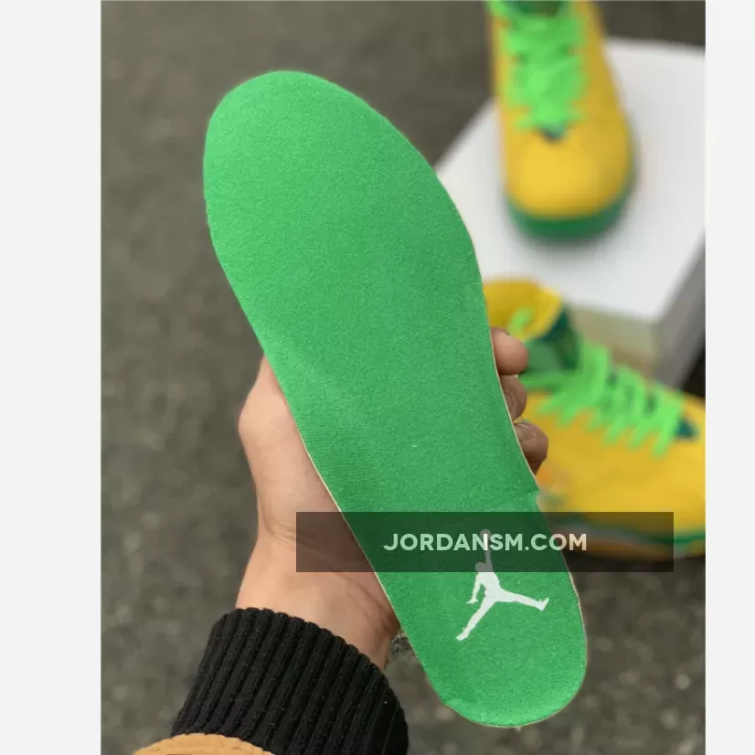 Air Jordan 7 'Oregon Ducks' PE Restock