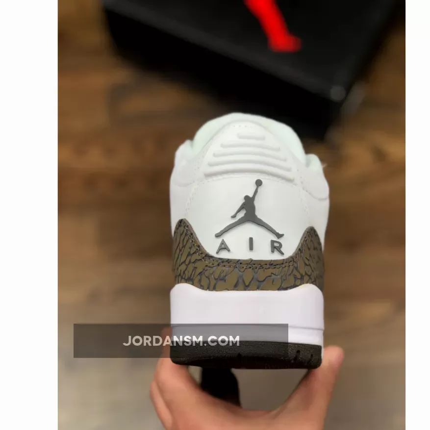 Air Jordan 3 'Mocha' White/Chrome-Dark Mocha 136064-122 Restock