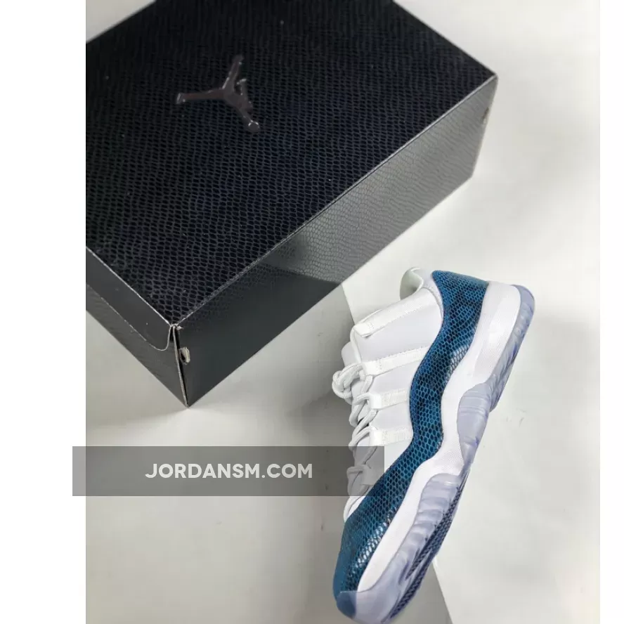 Air Jordan 11 Low Navy Blue Snakeskin CD6846-102