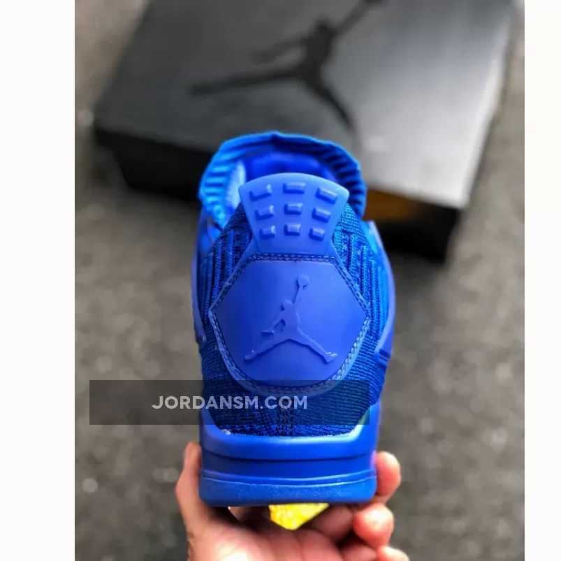 Air Jordan 4 Flyknit Hyper Royal AQ3559-400