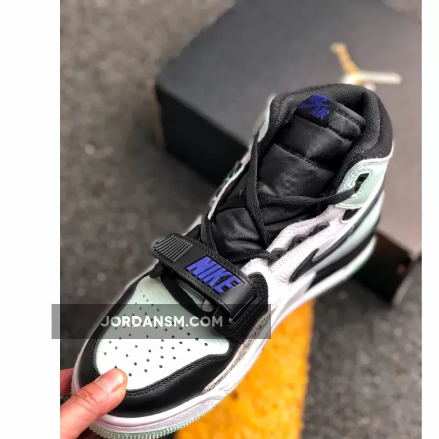 Jordan Legacy 312 White/Black-Light Aqua