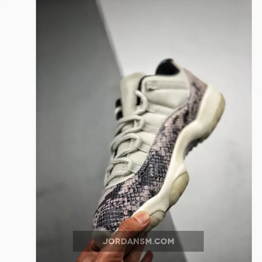 Air Jordan 11 Low SE 'Snakeskin' Light Bone/University Red-Sail-Black CD6846-002 Restock