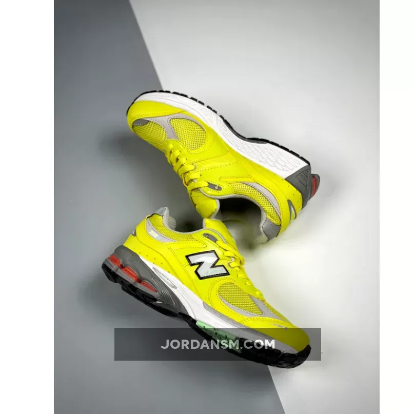 New Balance 2002R Yellow Lime / new balance 2002 yellow