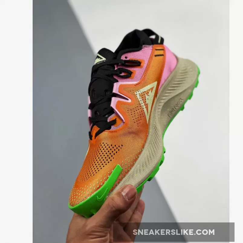 Nike Pegasus Trail 2 Bright Mango Neon nike pegasus trail 2 size 13