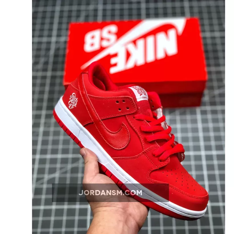 Girls Don't Cry x Nike SB Dunk Low University Red/White / back of nike dunks