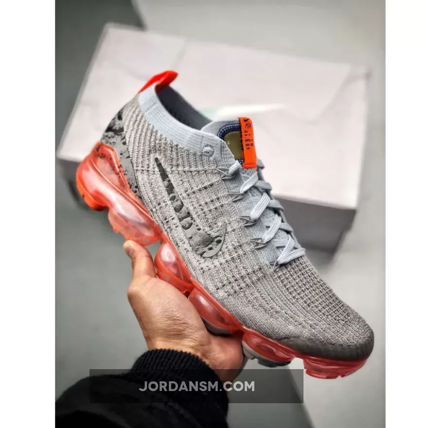 Nike Air VaporMax 3.0 'Moon Landing' New Releases AJ6900-001