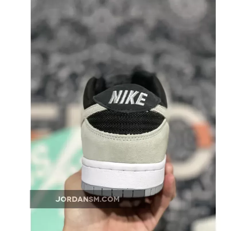 Nike SB Dunk Low Black/Wolf Grey-White 854866-001 Online