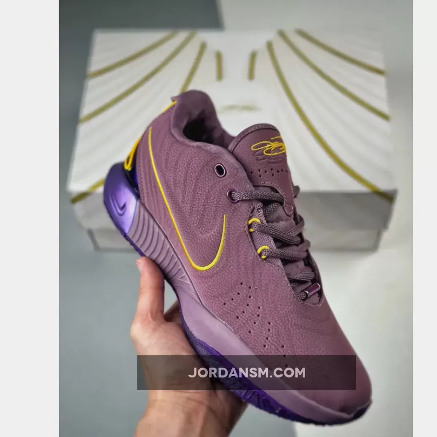Nike LeBron 21 Violet Dust/Melon Tint-Purple Cosmos FV2345-500