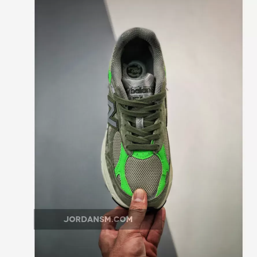 Patta x New Balance 990v3 Olive/Grey-Cream M990PP3