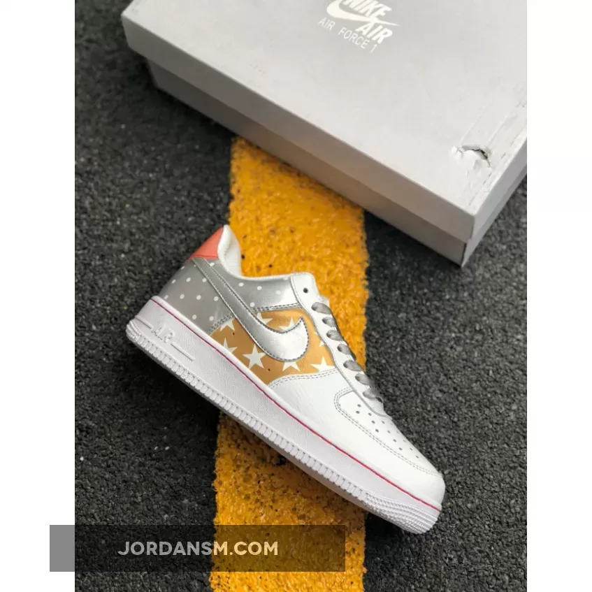 Nike Air Force 1 ‘Star’ White/Metallic Silver-Tan