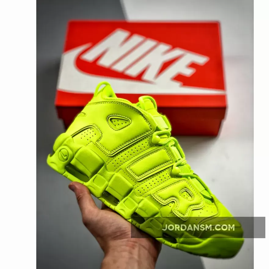 Nike Air More Uptempo Volt