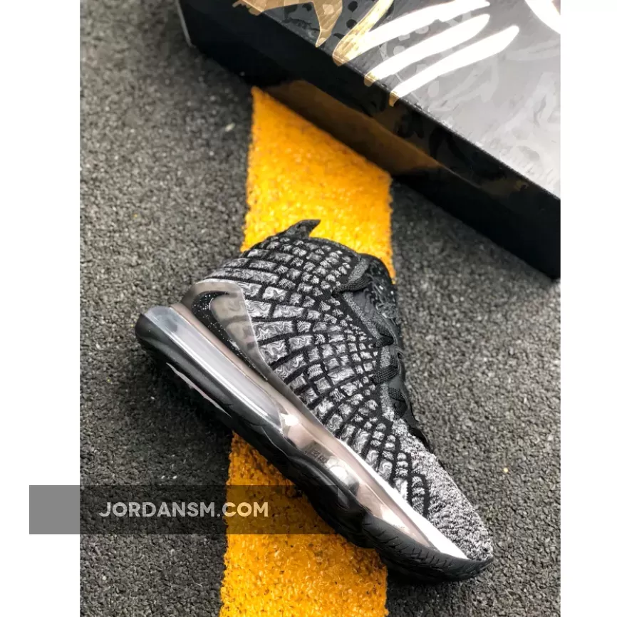 Nike Lebron 17 "Oreo" Black Grey